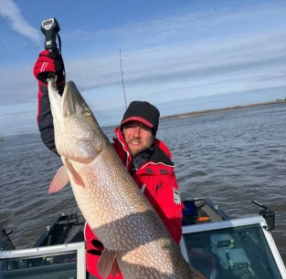 База Ковчег. Михаил Панин, щука 18320, осень 2025